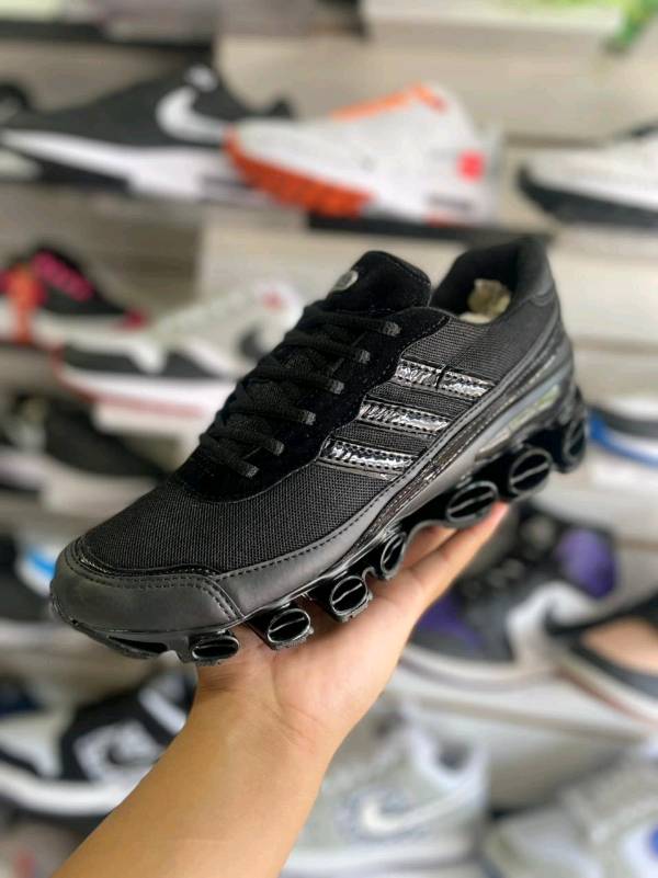 Adidas on sale bounce gris