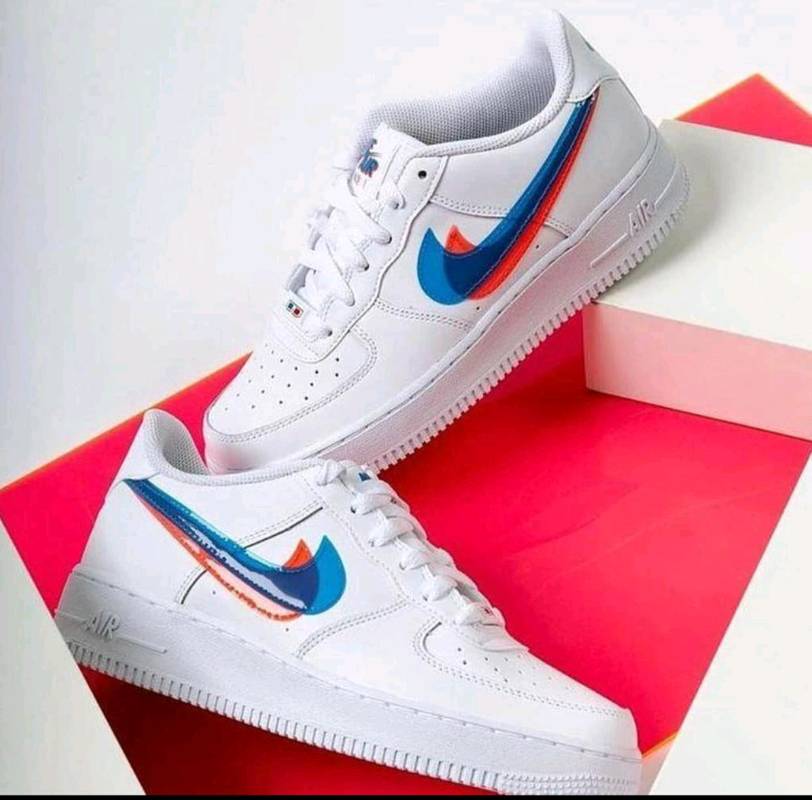 Nike informacion deals quito