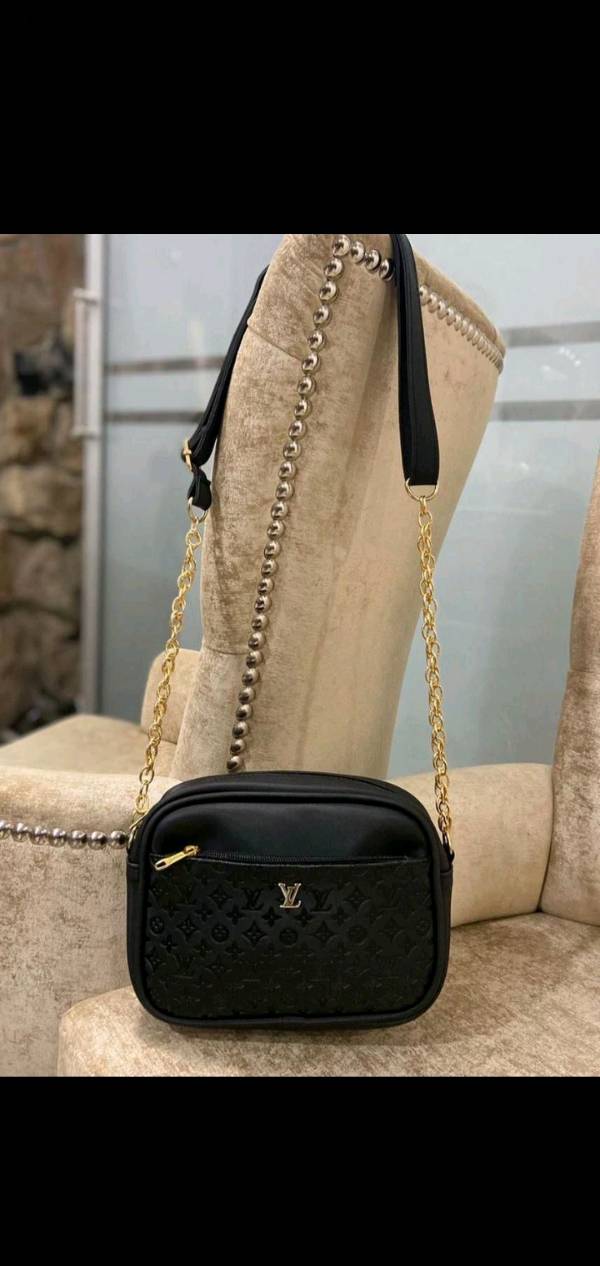 Bolso Vl negro en Timan