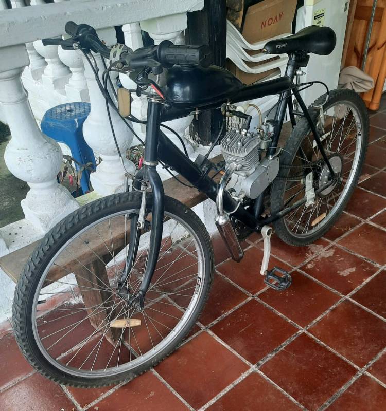Bicicleta a hotsell bencina