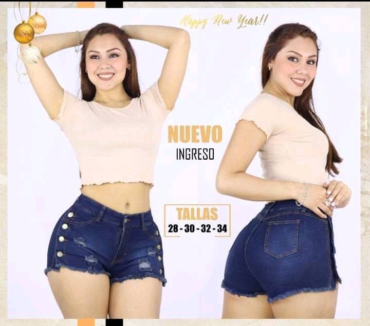 Short con botones al costado deals