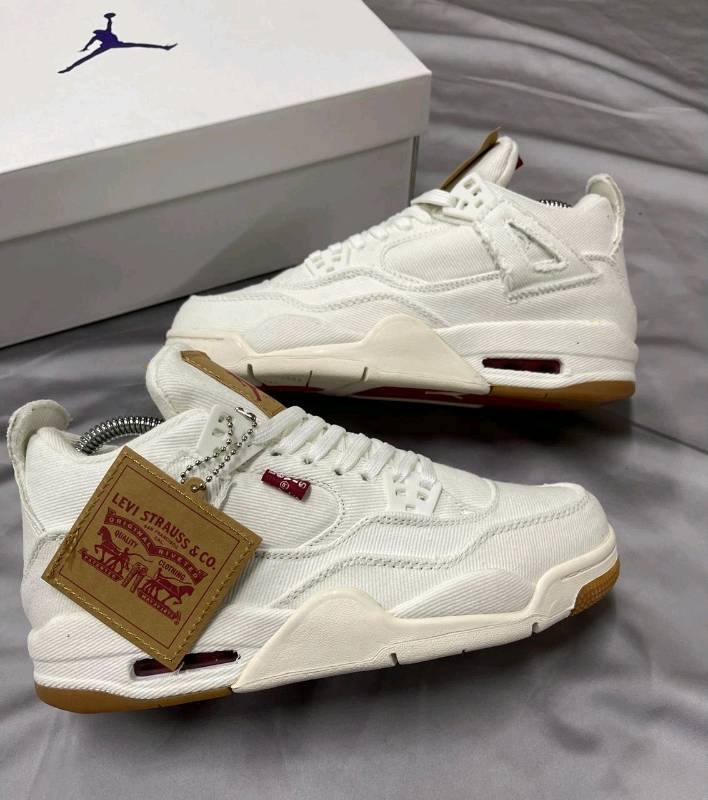 Jordan levis hot sale blancos precio