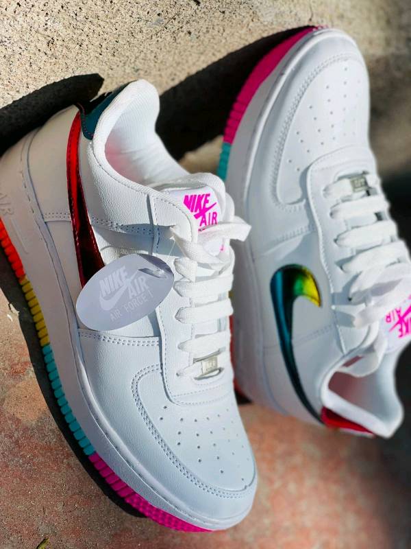 AF1 Modelo 2021 Blanco Arcoiris en Merida