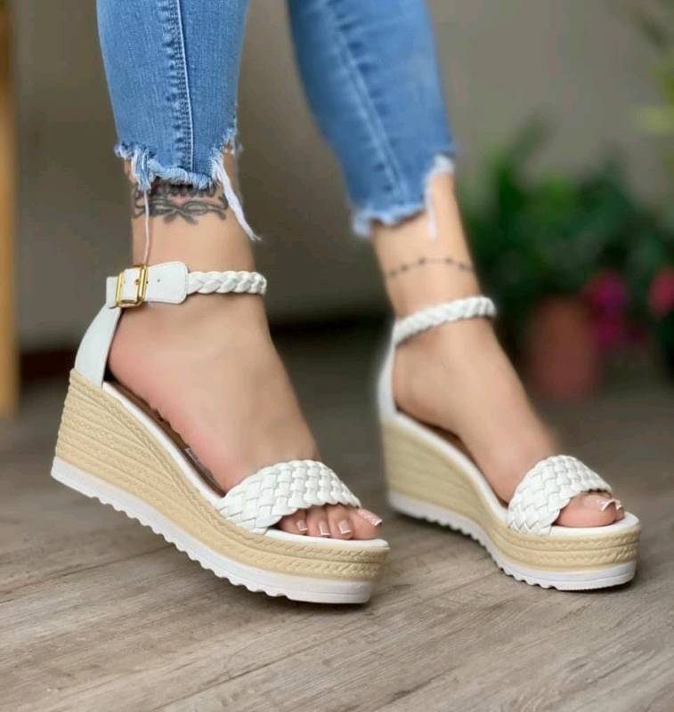 Zapato taco cuña outlet