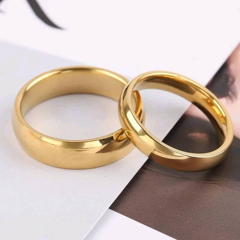 ARGOLLAS DE MATRIMONIO LISAS en Bogota
