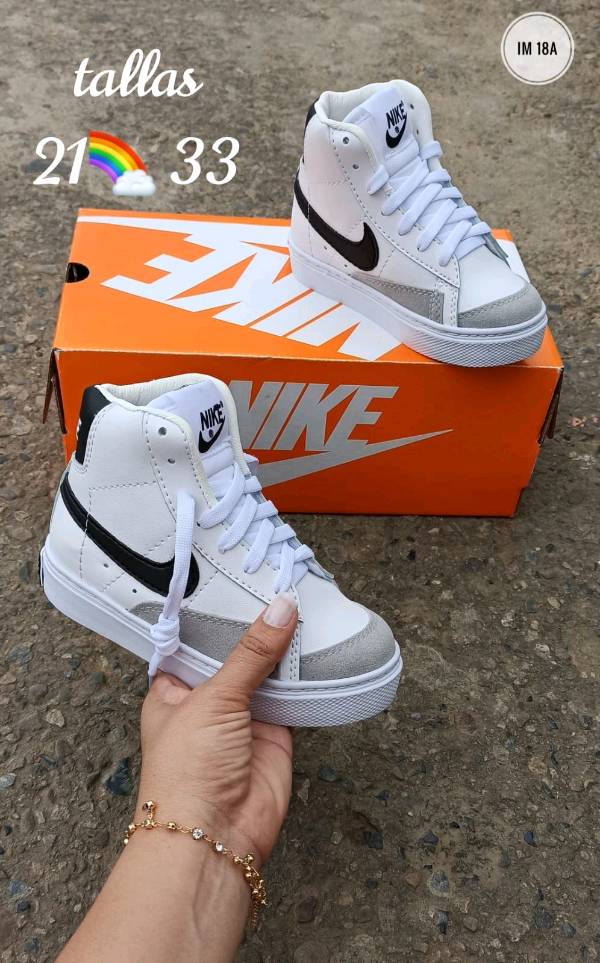 Nike tipo bota en Barranquilla
