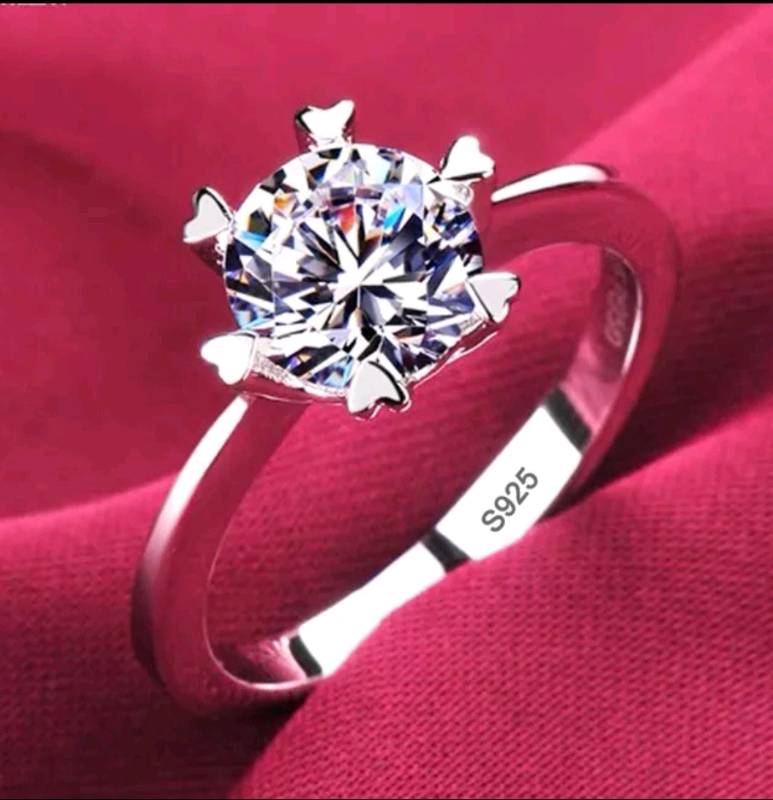 Anillos hot sale con circon