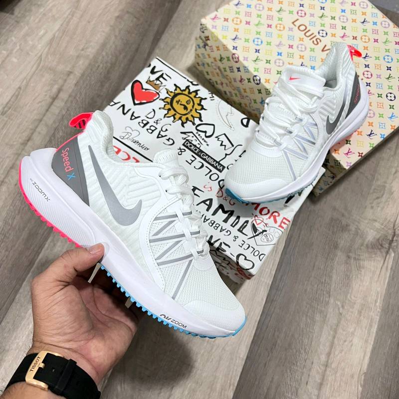 Tenis nike 2025 speed