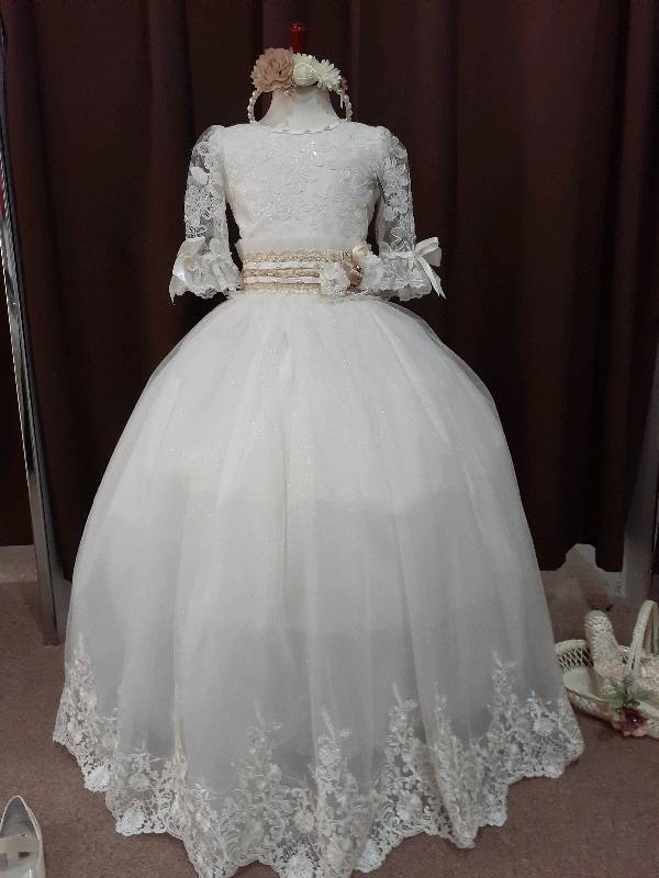 Vestidos para online primera confirmación