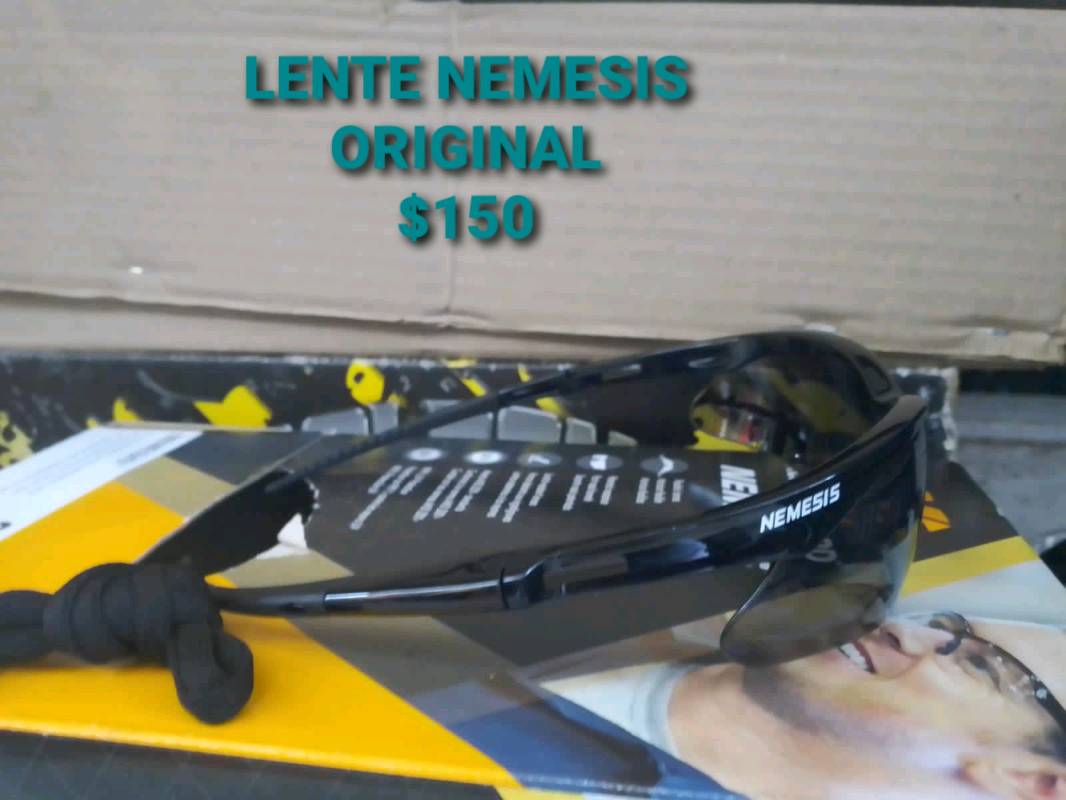 Precio de hotsell lentes nemesis originales