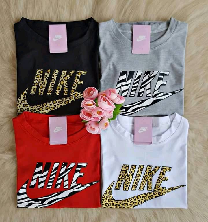 Remera nike outlet animal print