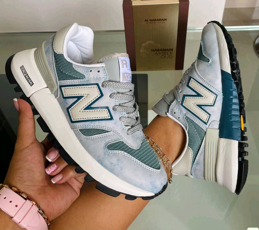 New balance 1300 mujer plata 2025