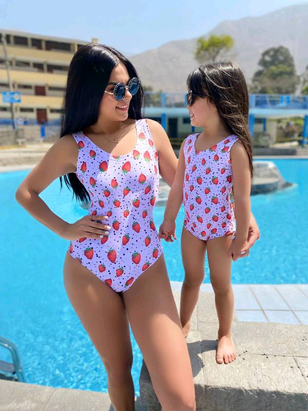 Traje de ba o Mama e hija en Lima