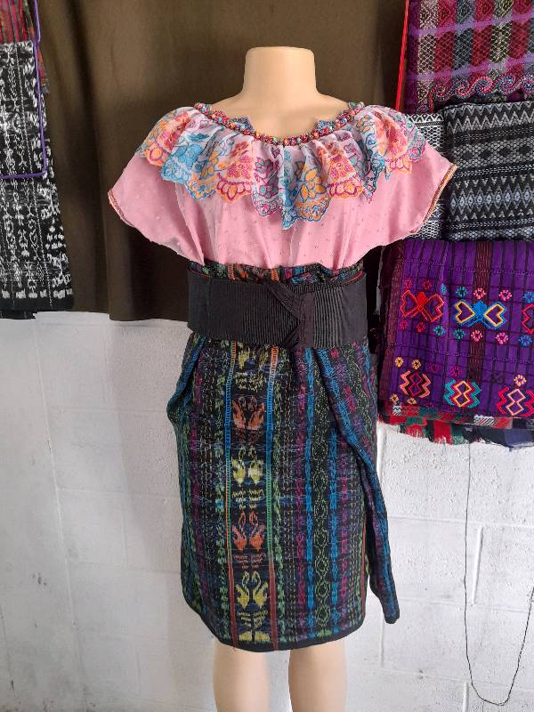 Traje tipico best sale de el progreso