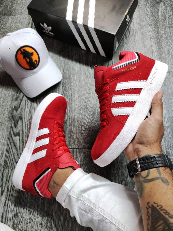Botines adidas en Lima