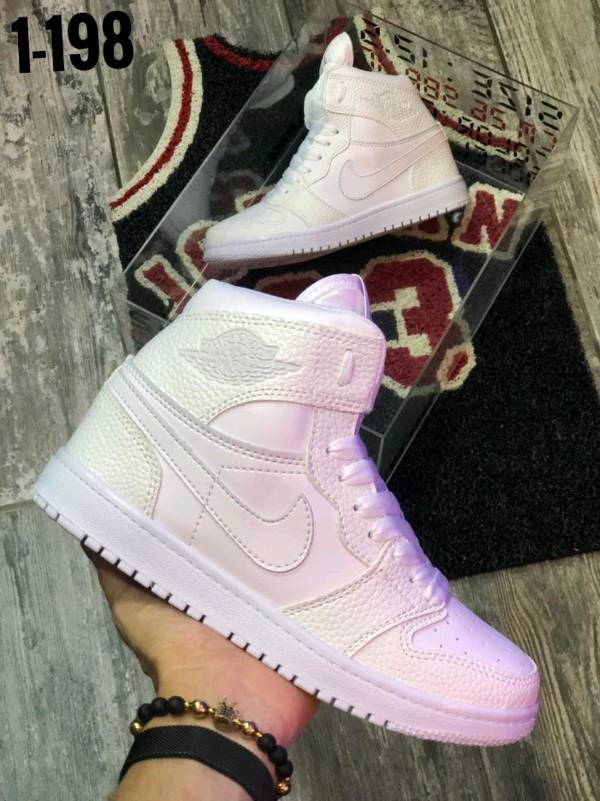 Botines nike jordan en Tucacas