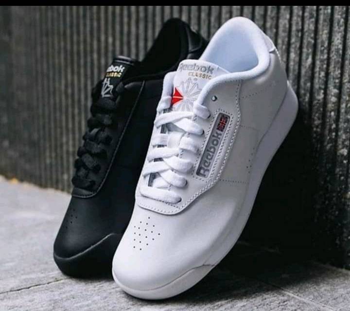 Zapatos reebok sales clasicos guayaquil roma