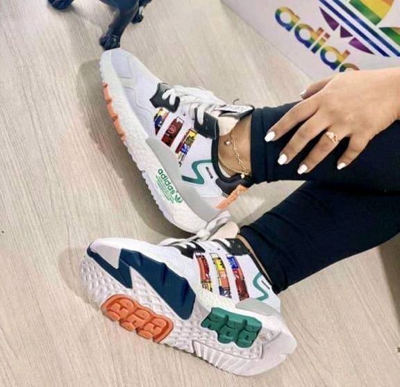 Adidas sale por mayor