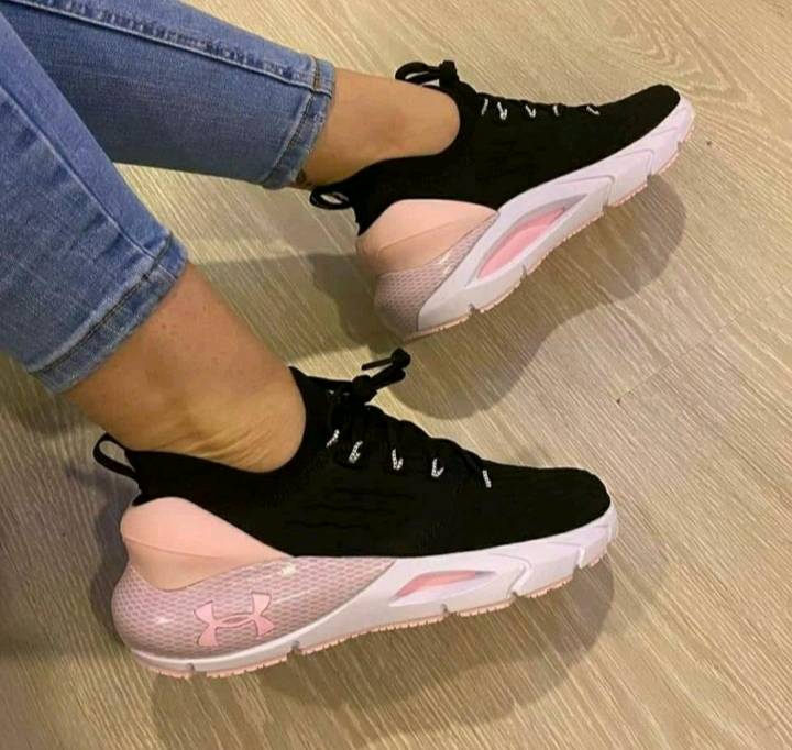Zapatos under armour sale ecuador precio y talla