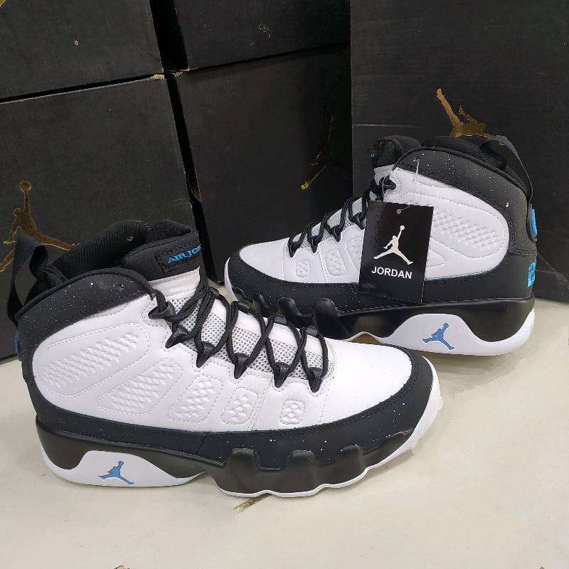 Jordan 9 clearance blanco con negro