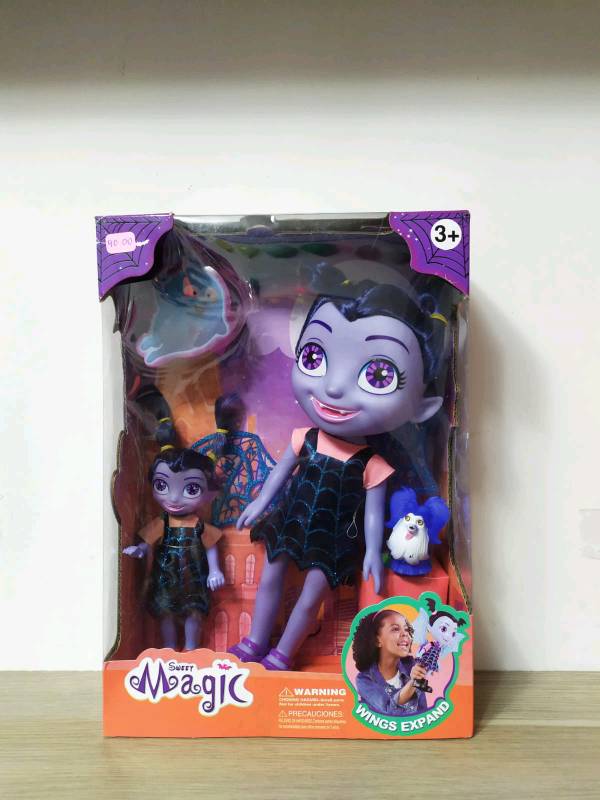 Precio de online muñeca vampirina