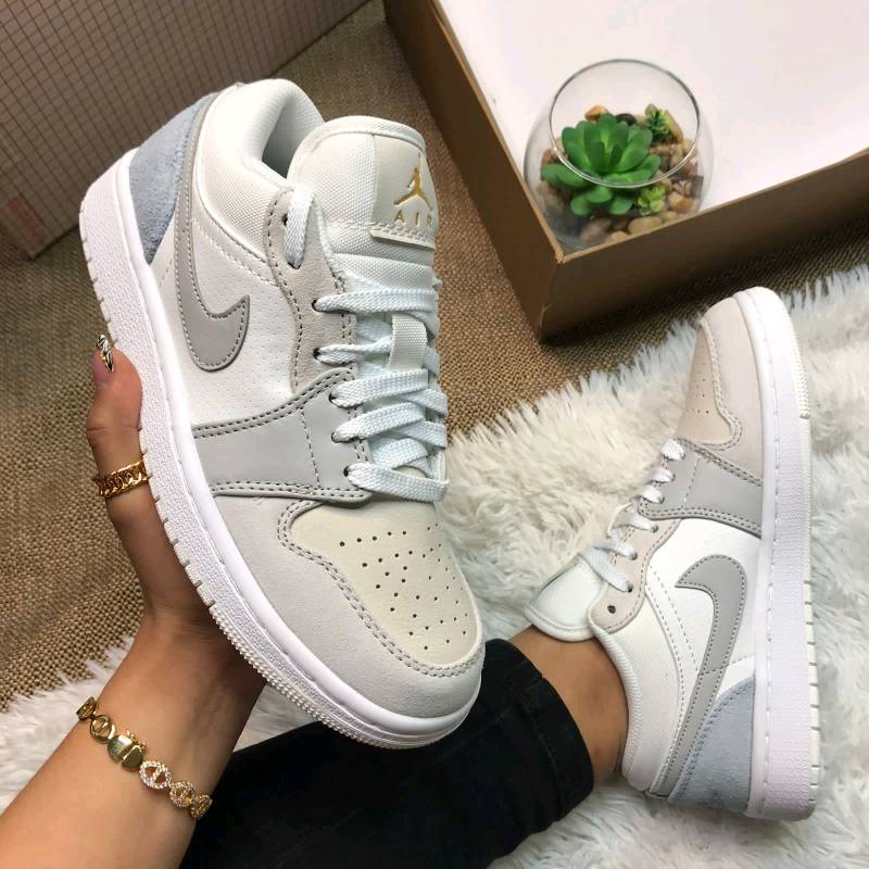 Nike Jordan retro DAMA