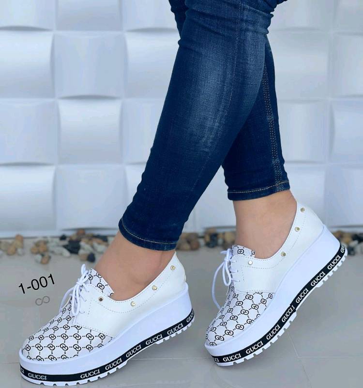 Zapatos de cheap dama gucci