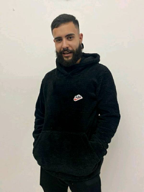 Buzo nike peluche online