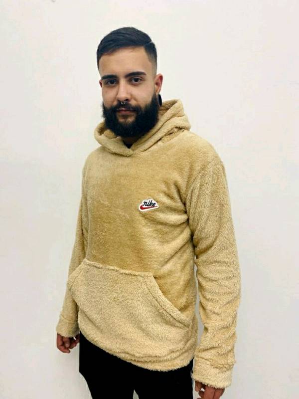 Buzo nike peluche online