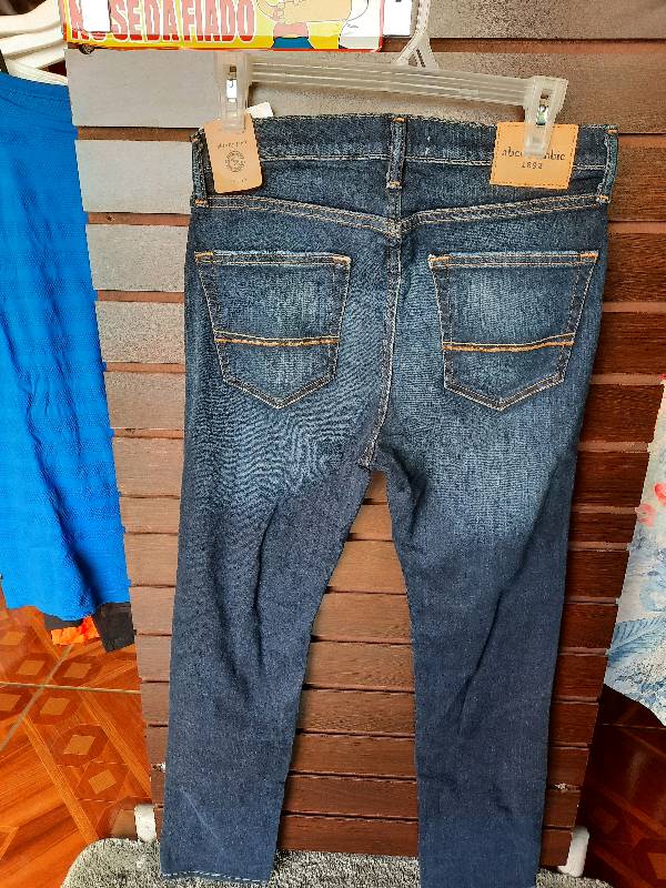 Pantalones on sale abercrombie precio