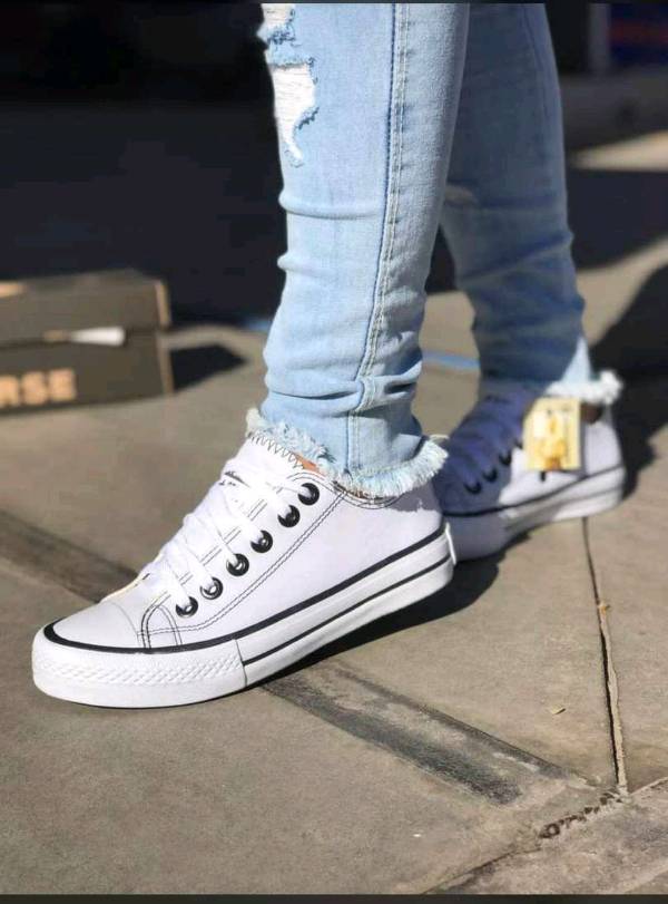Converse en cuerina blancos store