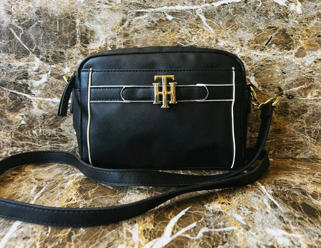 Bolsa pequeña top tommy hilfiger