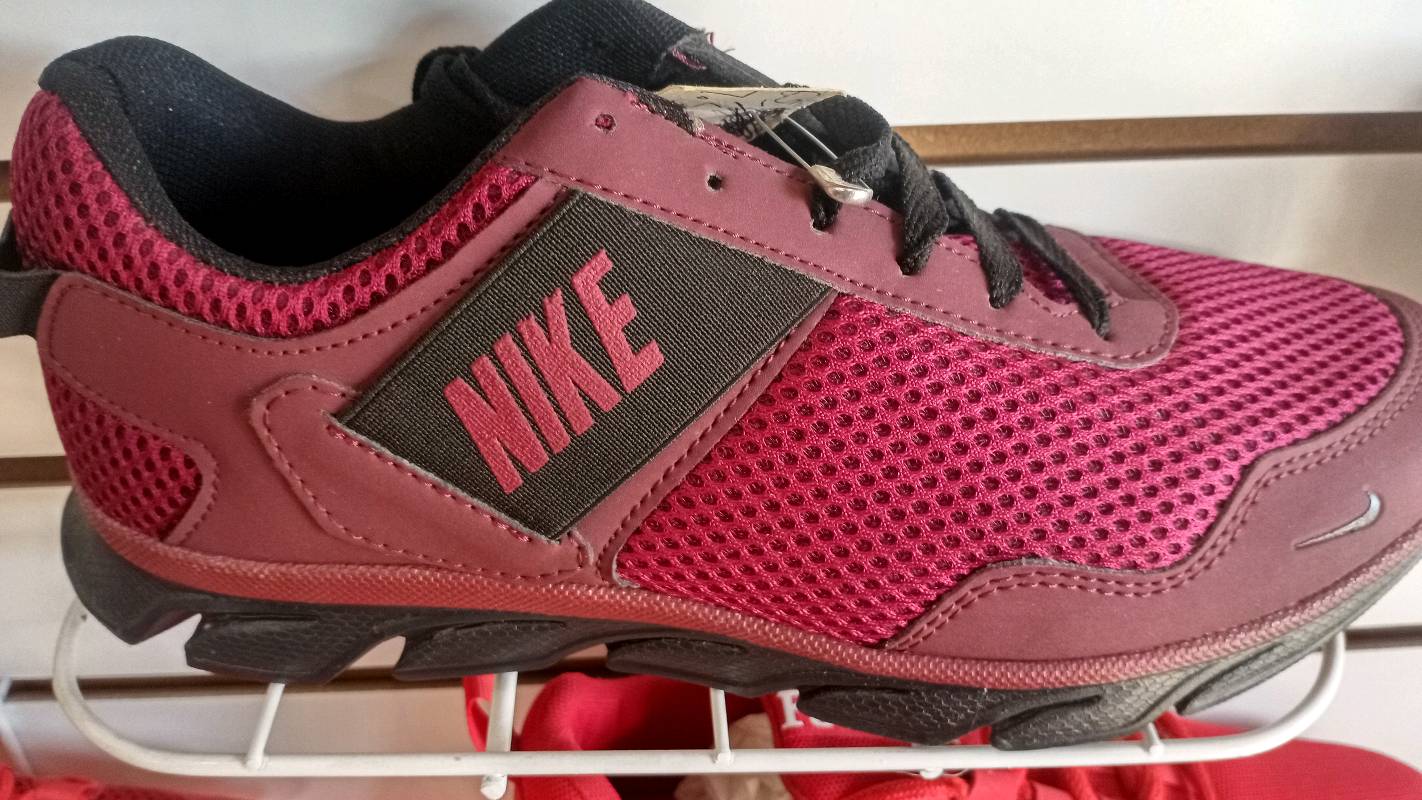 Tenis NIKE IMITACION en Villa Vicente Guerrero