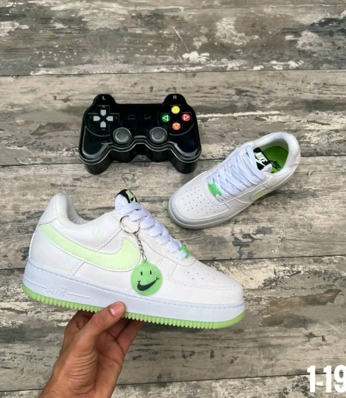 Nike que brillan con flash sales