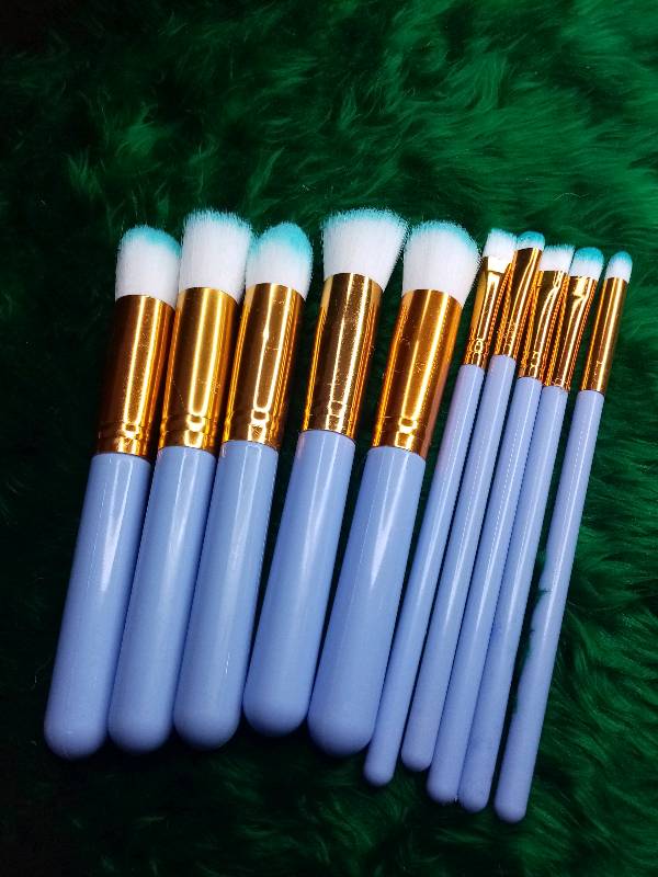 Brochas Kabuki