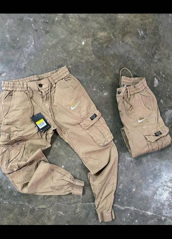 Pantal n de hombre Nike gabardina en Comodoro Rivadavia