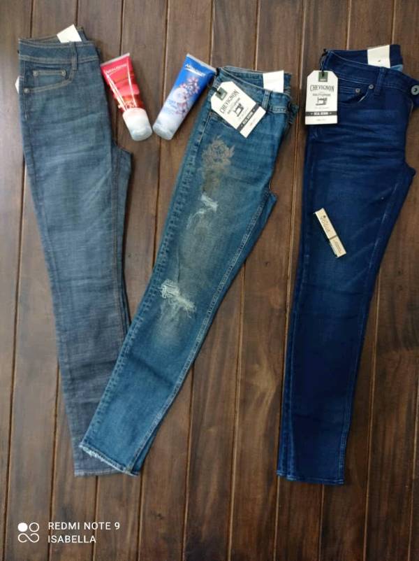 Pantalones chevignon shop