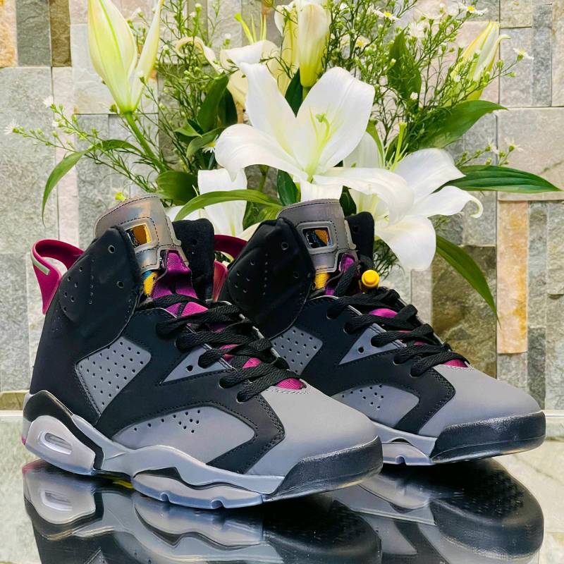 Jordan retro 6 hot sale gris