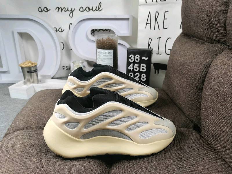 Adidas yeezy hotsell v3 letra
