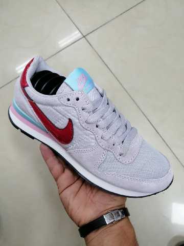 Nike top internationalist dhgate