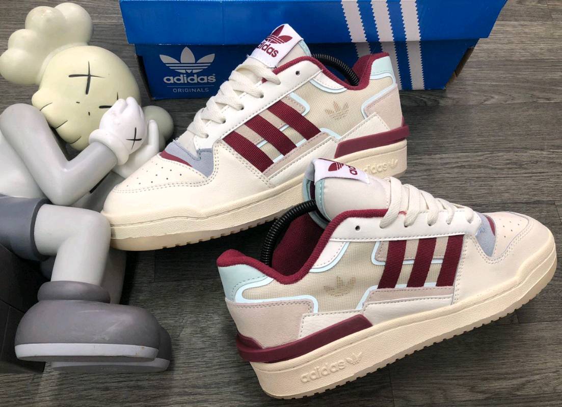 Adidas originals tiendas best sale quito