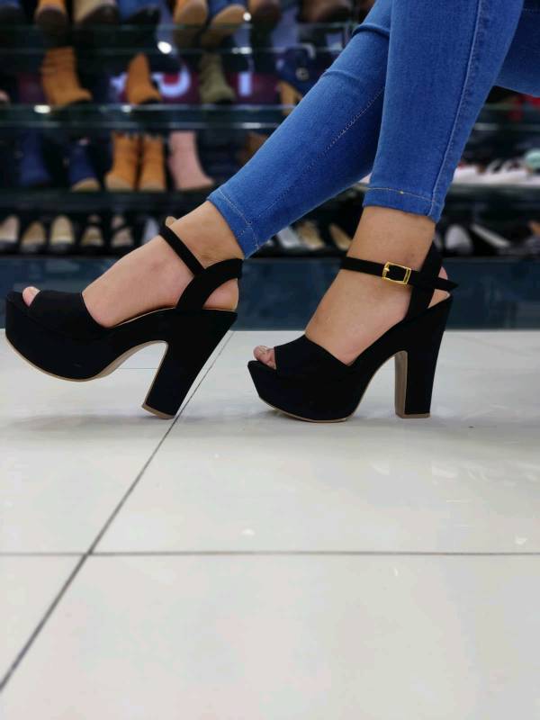 Zapatos con tacos top para mujer