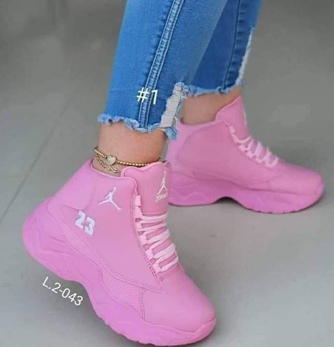 Zapatillas Jordan hombre y mujer pantal n urbano unisex en Cruz