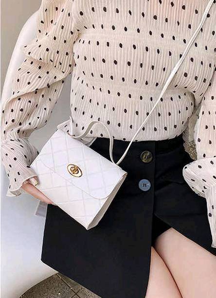 Cartera blanca on sale pequeña