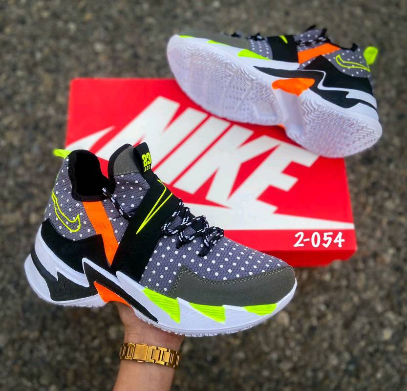 Remate de zapatillas store