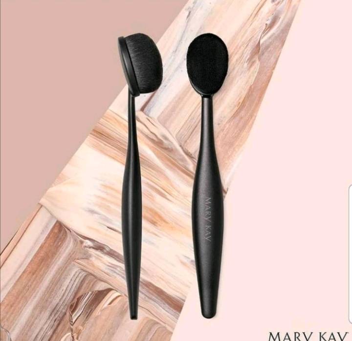 Brocha oval para hotsell maquillaje mary kay