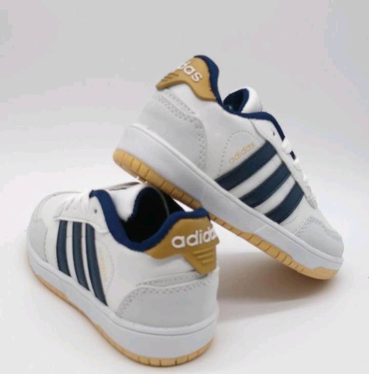 Tenis adidas tipo vans best sale