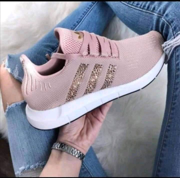 Zapatos adidas outlet quito ecuador