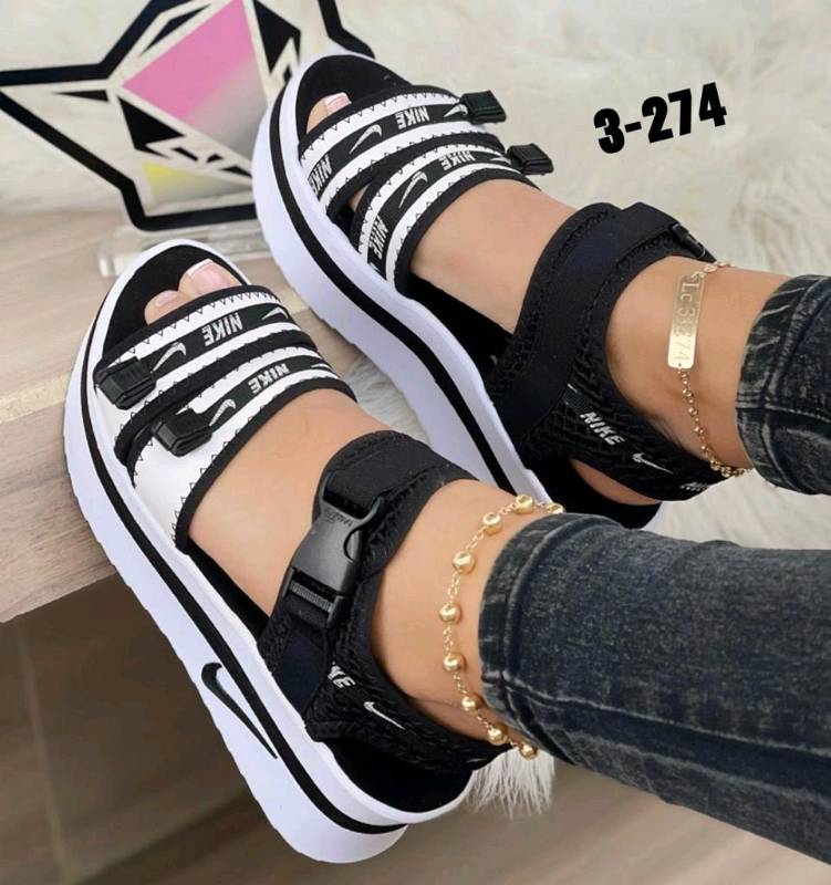 Sandalias nike hotsell de dama