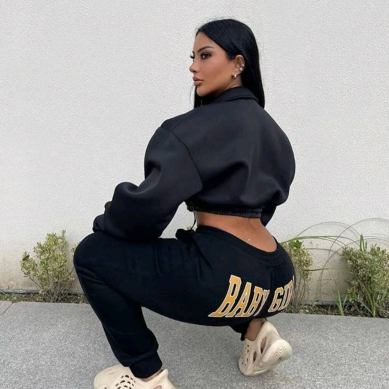 Buzos y joggers deals